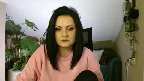 Snapshot of veilroom chatting on February 19, 2026, 8:16 pm VeilRoom online show from February 19, 2026, 8:16 pm