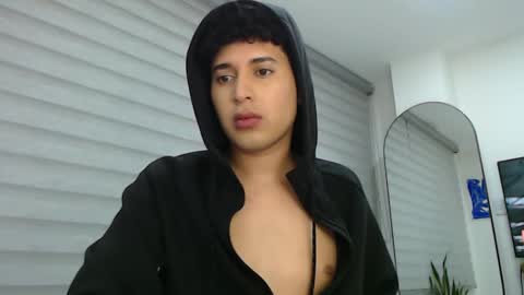 velascosexyboy online show from January 9, 2025, 2:11 am