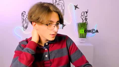 veldi_to online show from December 23, 2025, 9:51 am