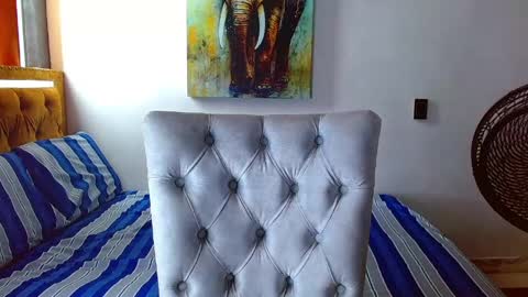 velk_hot1 online show from March 28, 2026, 1:54 pm