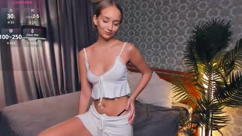 Eva online show from November 29, 2025, 11:24 am