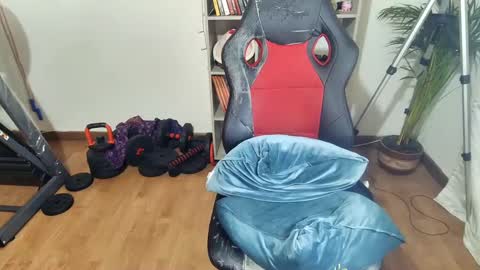 Im VelaI will be Christmas and New Year with my family December 22 to January 13 I will miss you guys. online show from February 22, 2025, 4:29 am