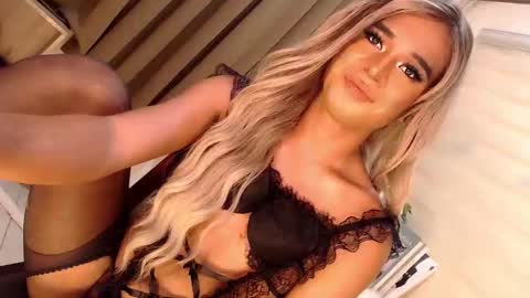 Richy will make you fall in love online show from February 15, 2025, 8:43 pm