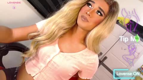 Richy will make you fall in love online show from April 11, 2026, 12:26 am