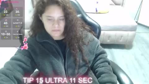 Snapshot of velvet_moon_v chatting on January 16, 2026, 1:15 pm velvet_moon_v online show from January 16, 2026, 1:15 pm