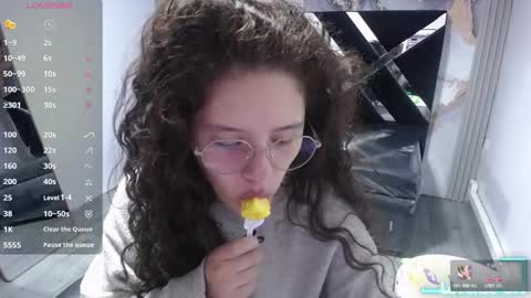 Snapshot of velvet_moon_v chatting on February 6, 2026, 12:30 pm velvet_moon_v online show from February 6, 2026, 12:30 pm