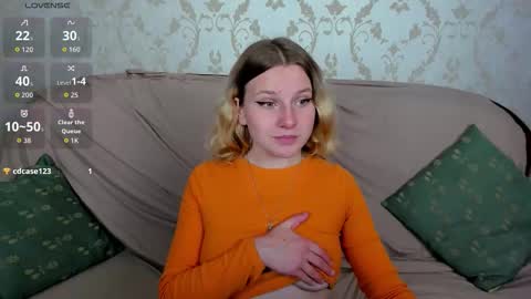 Snapshot of velvet_peach_ chatting on September 12, 2025, 5:29 am velvet_peach_ online show from September 12, 2025, 5:29 am