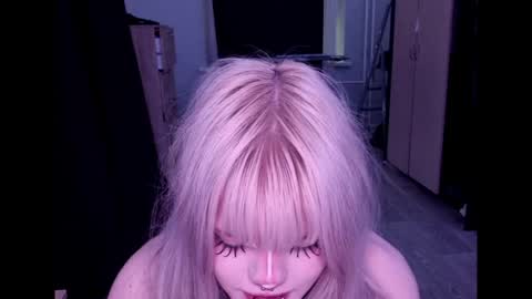 Alice online show from April 15, 2026, 7:58 pm