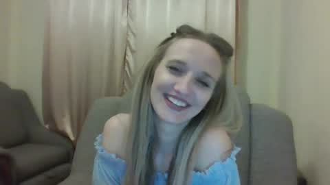 velvetintuition online show from May 24, 2026, 9:20 pm