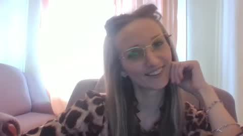 velvetintuition online show from June 1, 2026, 1:13 pm