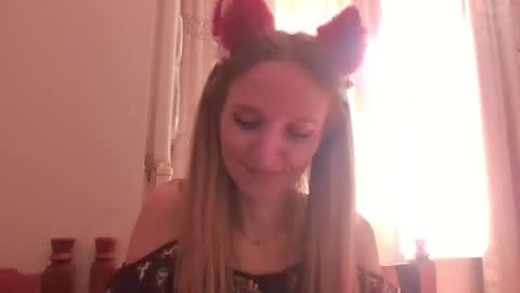 velvetintuition online show from June 8, 2026, 12:49 pm