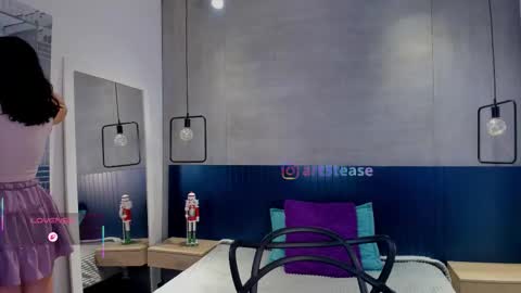 velvettease_ online show from December 20, 2025, 12:56 pm