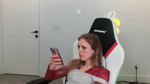 VelvetTGirl online show from February 11, 2026, 10:53 am