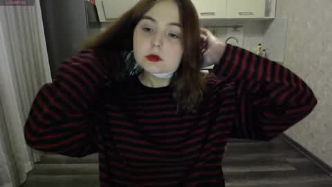 Snapshot of vendymories chatting on February 2, 2025, 9:45 pm eva 3 online show from February 2, 2025, 9:45 pm