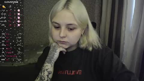 Snapshot of vendymories chatting on September 16, 2025, 6:47 am eva 3 online show from September 16, 2025, 6:47 am