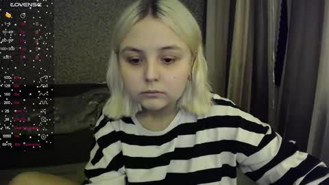 Snapshot of vendymories chatting on October 25, 2025, 11:10 pm eva 3 online show from October 25, 2025, 11:10 pm