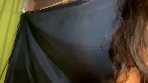 Amelia online show from January 16, 2026, 7:01 am