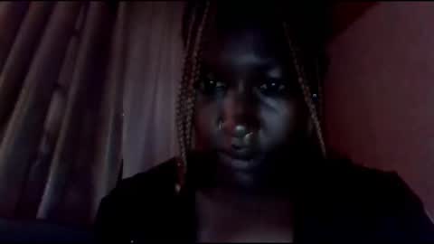 venom_kisses5050 online show from January 18, 2026, 4:00 pm