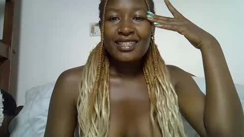 venom_kisses5050 online show from February 16, 2026, 12:01 pm