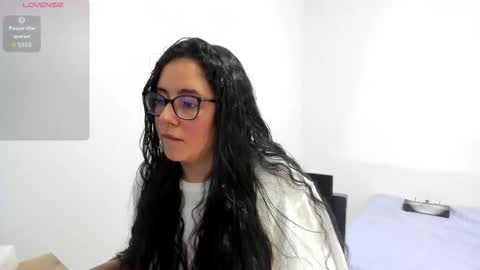 Venus online show from October 30, 2025, 8:31 pm