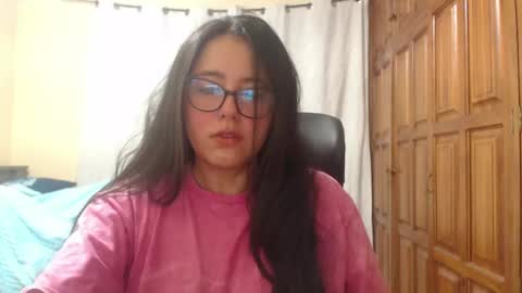 Venus online show from June 6, 2026, 4:39 am