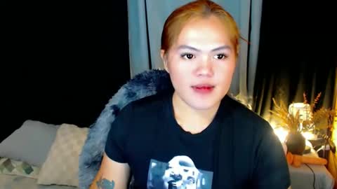 I am Colly Your mystery girl online show from November 19, 2025, 1:38 am