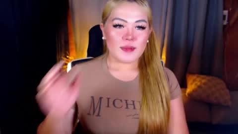 Snapshot of venus_colly chatting on July 11, 2026, 3:09 am I am Colly Your mystery girl online show from July 11, 2026, 3:09 am