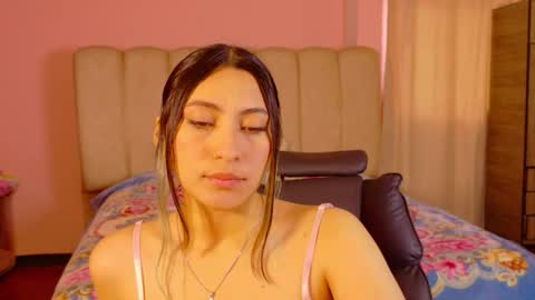 Snapshot of venus_latin_01 chatting on March 25, 2026, 2:45 pm Mary online show from March 25, 2026, 2:45 pm