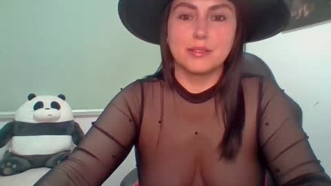 Snapshot of venusina07 chatting on February 22, 2026, 9:19 am VENUSINA07 online show from February 22, 2026, 9:19 am