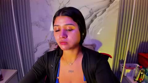 Snapshot of venusowen_ chatting on May 4, 2026, 2:02 pm Venusowen online show from May 4, 2026, 2:02 pm
