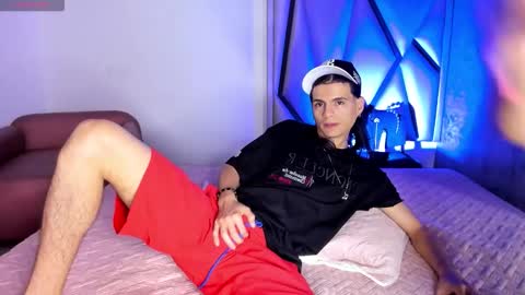 venuss09 online show from February 24, 2026, 8:18 pm