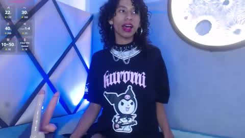 venuss_03 online show from February 11, 2026, 3:33 am