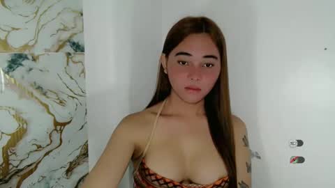 veola_sexy online show from November 23, 2025, 3:28 am