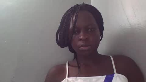 vera_bright online show from February 9, 2025, 11:58 am