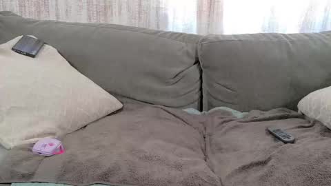 Vera Victors online show from September 16, 2025, 5:47 pm