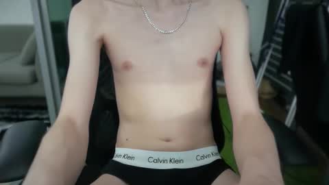 Snapshot of verdant_halcyon chatting on January 14, 2026, 11:49 am verdant_halcyon online show from January 14, 2026, 11:49 am