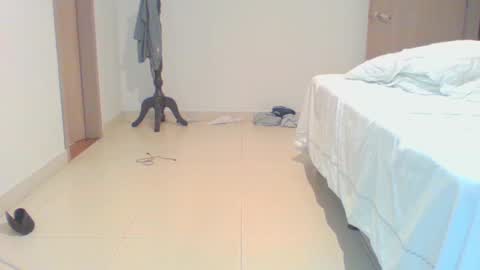 vergagolosa22 online show from January 12, 2025, 3:17 am