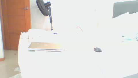 vergagolosa22 online show from October 13, 2025, 8:42 pm