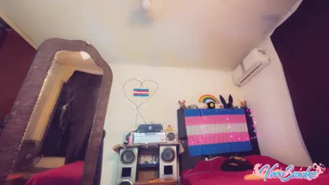 Vero Alva online show from November 6, 2025, 12:33 am