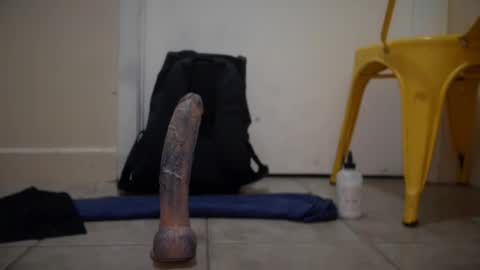 Snapshot of verona365 chatting on December 19, 2025, 3:13 am Hmartinez365 online show from December 19, 2025, 3:13 am