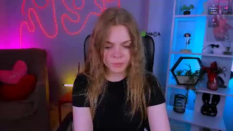 Snapshot of veronica_bubble chatting on July 15, 2026, 7:08 pm Ronni online show from July 15, 2026, 7:08 pm