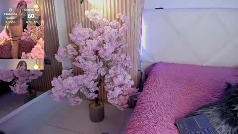 veronica_hill_ online show from July 3, 2026, 3:02 am