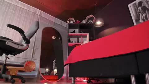 Vero Milf online show from May 25, 2026, 7:31 pm