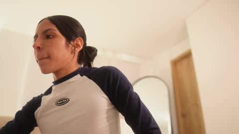 Veronica online show from March 26, 2026, 2:00 pm