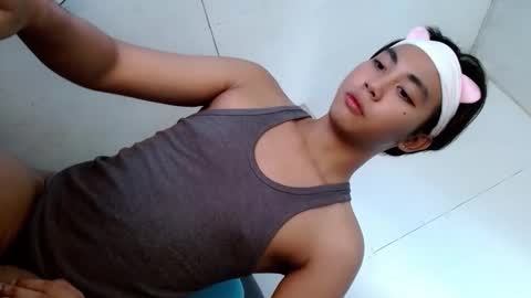 Snapshot of veronica_vaughn02 chatting on October 16, 2025, 7:31 am veronica_vaughn02 online show from October 16, 2025, 7:31 am