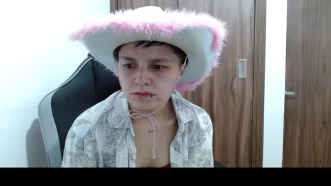 Snapshot of veronicaelite16 chatting on December 11, 2024, 9:30 am Veronica Clark online show from December 11, 2024, 9:30 am