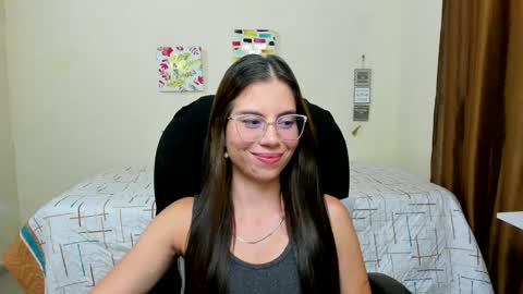 Veronica Miller online show from September 27, 2025, 4:28 am