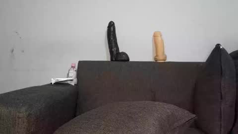 Snapshot of veronicaredonda chatting on February 20, 2026, 9:37 pm veronicaredonda online show from February 20, 2026, 9:37 pm