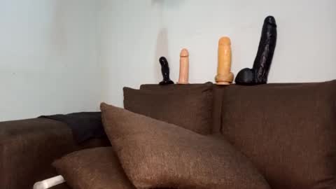 Snapshot of veronicaredonda chatting on March 13, 2026, 9:10 pm veronicaredonda online show from March 13, 2026, 9:10 pm