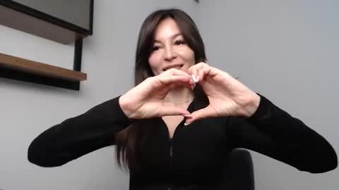 Snapshot of veronik_shy chatting on February 28, 2026, 2:07 pm veronik_shy online show from February 28, 2026, 2:07 pm